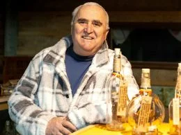 Ples Constantin Sticle artizanale Hunedoara